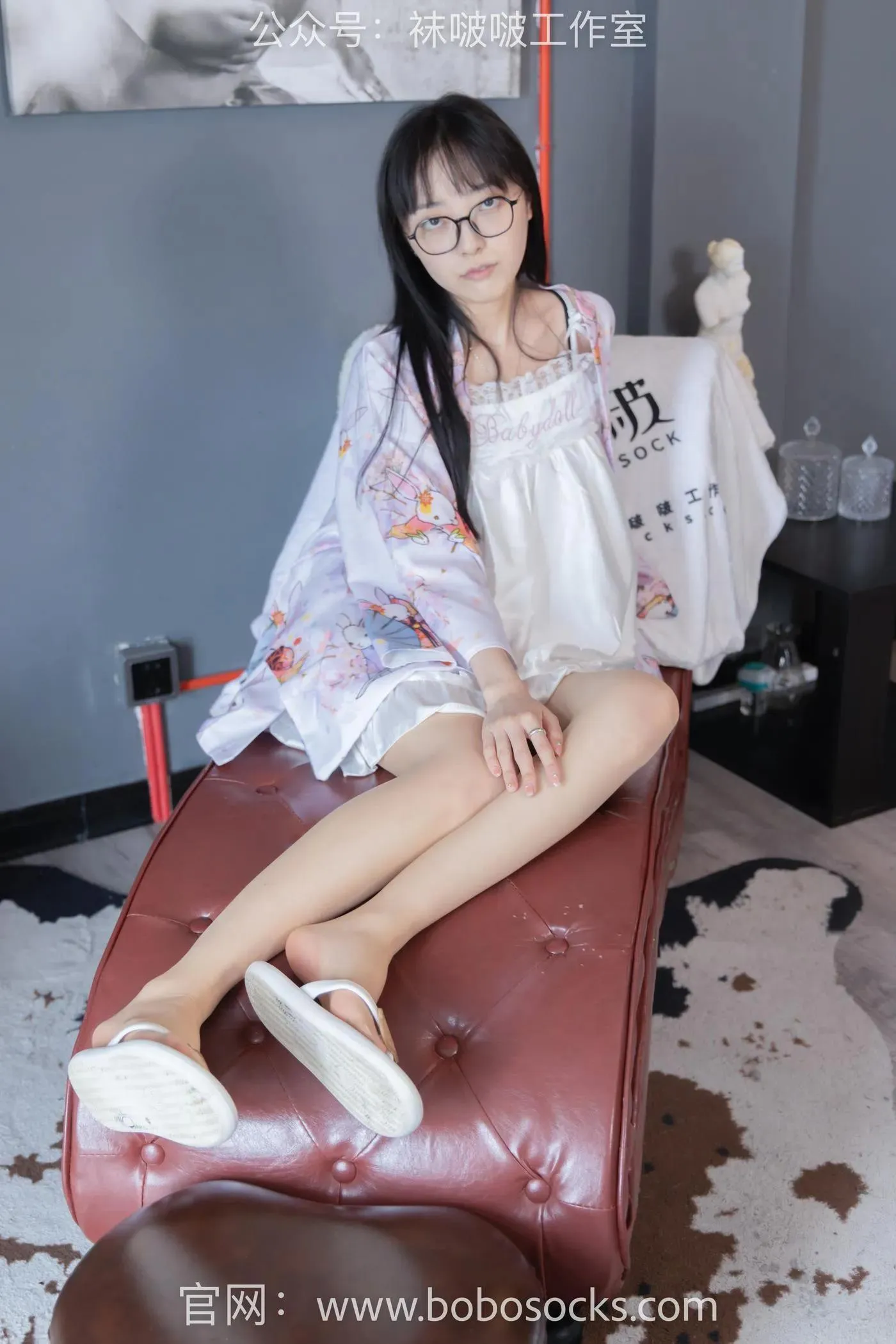 [BoBoSocks袜啵啵]NO.112 稚予-人字拖、肉丝 [140P]插图1